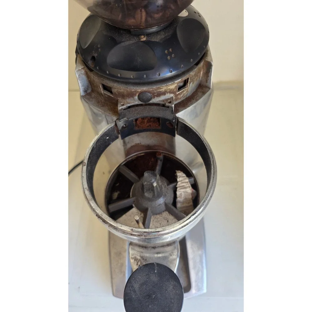 Compact - Barista Espresso Grinder AS IS turn On